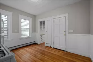 207 Oakland Ave, Providence, RI 02908 - Photo 19