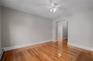 207 Oakland Ave, Providence, RI 02908 - Photo 7