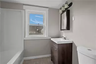 207 Oakland Ave, Providence, RI 02908 - Photo 25