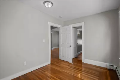 207 Oakland Avenue #3, Providence, RI 02908 - Photo 11
