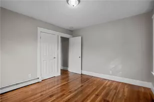 207 Oakland Ave, Providence, RI 02908 - Photo 23