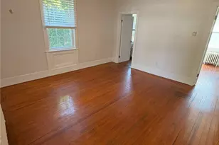 8 Bridge St St, Newport, RI 02840 - Photo 5
