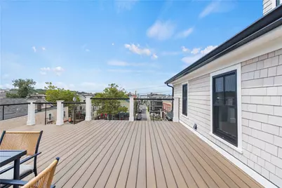 7 Dearborn Street #3, Newport, RI 02840 - Photo 9