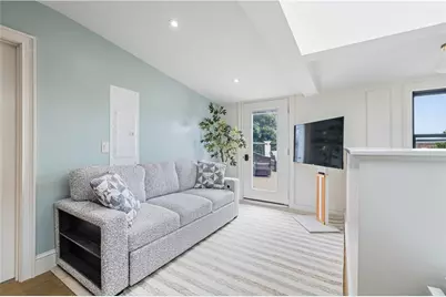 7 Dearborn Street #3, Newport, RI 02840 - Photo 15