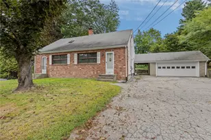 56 Black Plain Rd, North Smithfield, RI 02896 - Photo 1