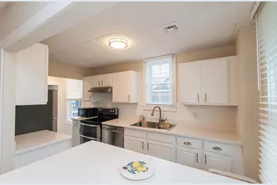 191 Coggeshall Avenue #3, Newport, RI 02840 - Photo 7