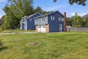 657 Danielson Pike, Scituate, RI 02857 - Photo 3