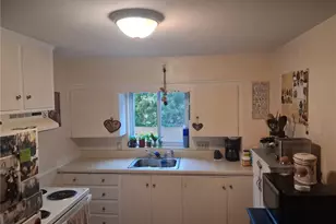 111 N Broadway, East Providence, RI 02916 - Photo 11