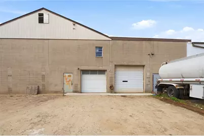 886 Eddie Dowling Highway, North Smithfield, RI 02896 - Photo 5