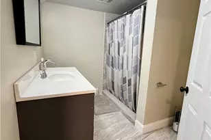 31 Regina Dr, Johnston, RI 02919 - Photo 15