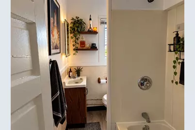 214 Burnside Avenue, Woonsocket, RI 02895 - Photo 9