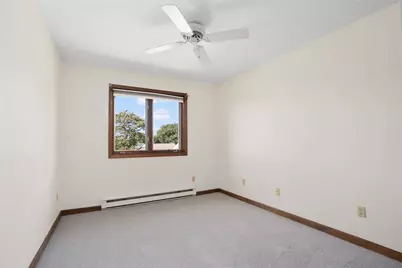 11 Renfrew Avenue, Middletown, RI 02842 - Photo 23