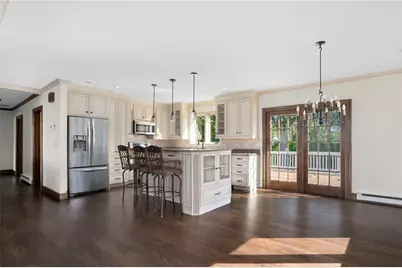 11 Renfrew Avenue, Middletown, RI 02842 - Photo 11