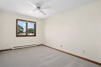 11 Renfrew Avenue, Middletown, RI 02842 - Photo 21