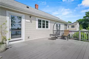 15 Omega Way, East Providence, RI 02916 - Photo 5