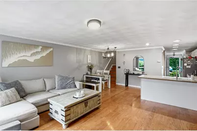 612 Smithfield Road #D23, North Providence, RI 02904 - Photo 9