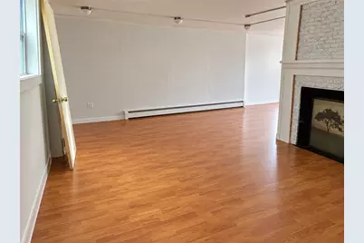 2154 Broad Street #1ST FL, Cranston, RI 02905 - Photo 3