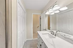 92 Scenic Dr, West Warwick, RI 02893 - Photo 19