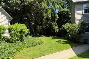 1145 Hope St, Bristol, RI 02809 - Photo 17