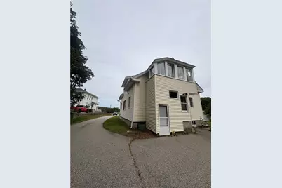 1888 Mendon Road, Woonsocket, RI 02895 - Photo 5