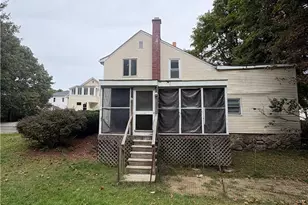 1888 Mendon Rd, Woonsocket, RI 02895 - Photo 5