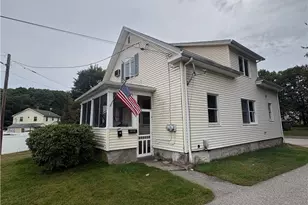1888 Mendon Rd, Woonsocket, RI 02895 - Photo 3