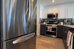 62 Memorial Blvd, Newport, RI 02840 - Photo 17