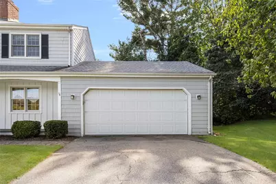 65 Sunrise Drive, Portsmouth, RI 02871 - Photo 9