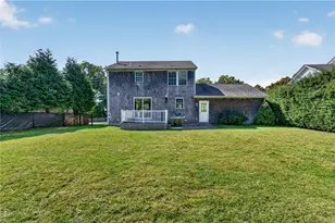 112 Greenwich Ave, Warwick, RI 02886 - Photo 37