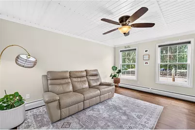 112 Greenwich Avenue, Warwick, RI 02886 - Photo 13