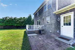 112 Greenwich Ave, Warwick, RI 02886 - Photo 35