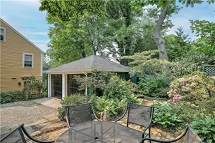 32 Jenckes Street St, Providence, RI 02906 - Photo 37