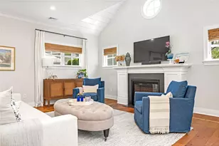 55 Travelers Ct, East Greenwich, RI 02818 - Photo 11