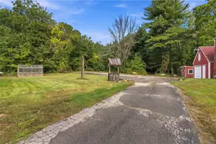 406 S Main St, Burrillville, RI 02859 - Photo 9