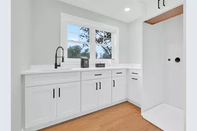 1360 Scituate Avenue, Cranston, RI 02921 - Photo 19