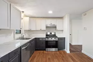5 Morgan St, Providence, RI 02907 - Photo 9