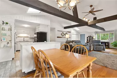 8 Fountain Spring Lane, Johnston, RI 02919 - Photo 5