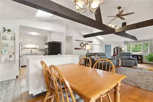 8 Fountain Spring Ln, Johnston, RI 02919 - Photo 5