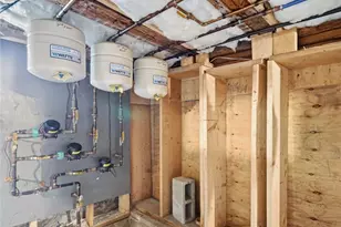 79 Franklin St, Bristol, RI 02809 - Photo 43