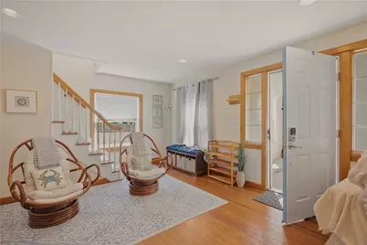 91 Easton Avenue, Portsmouth, RI 02871 - Photo 3