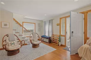 91 Easton Ave, Portsmouth, RI 02871 - Photo 3
