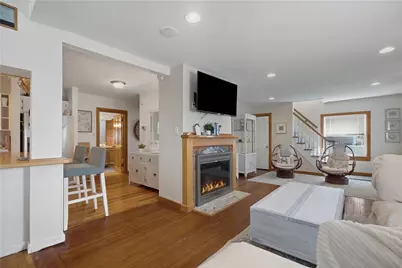 91 Easton Avenue, Portsmouth, RI 02871 - Photo 5