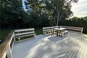 27 Country View Dr, Johnston, RI 02919 - Photo 35