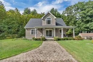 68 Wolf Hill Rd, Smithfield, RI 02917 - Photo 3