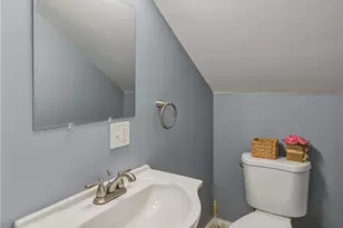 28 Gardner St, Pawtucket, RI 02861 - Photo 19
