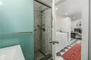 16 Sargent Ave, Providence, RI 02906 - Photo 17