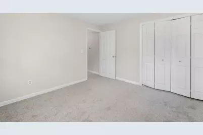 131 Kenyon Avenue, Warwick, RI 02886 - Photo 13