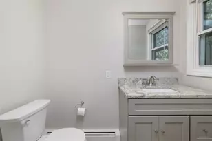 131 Kenyon Ave, Warwick, RI 02886 - Photo 15