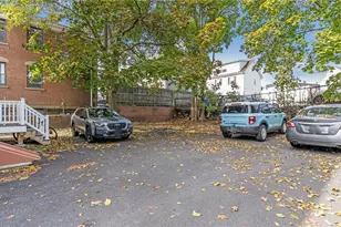 118 Pitman St, Providence, RI 02906 - Photo 5