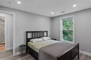 118 Pitman St, Providence, RI 02906 - Photo 39